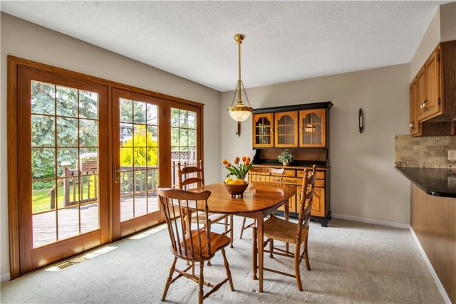 20 Pinegrove Court, Hamburg, NY 14075