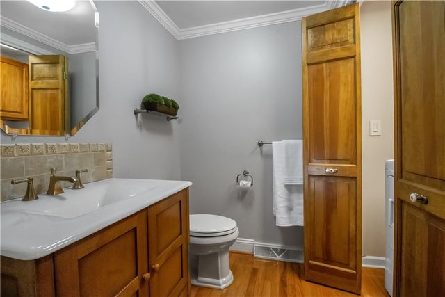 20 Pinegrove Court, Hamburg, NY 14075