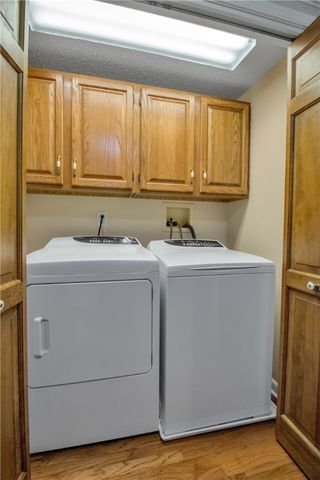 20 Pinegrove Court, Hamburg, NY 14075