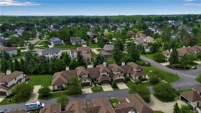 20 Pinegrove Court, Hamburg, NY 14075