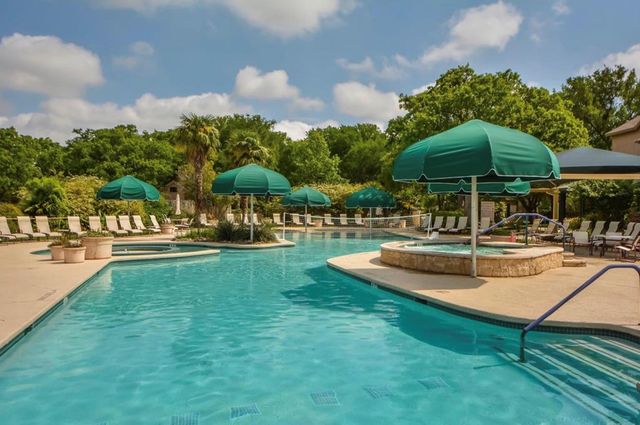 225 Hobby ST, Georgetown, TX 78633