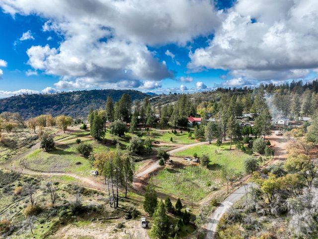 34327 Shaver Springs Road, Auberry, CA 93602