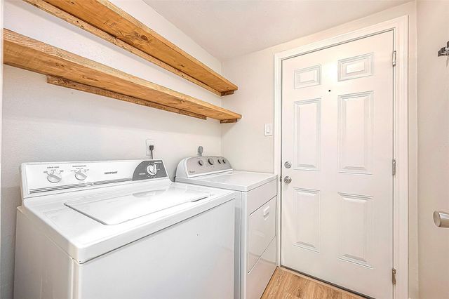 2446 Long Reach Drive, Sugar Land, TX 77478