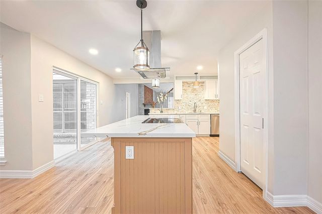 2446 Long Reach Drive, Sugar Land, TX 77478