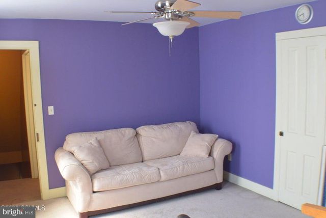 1103 MARKET ST, Sunbury, PA 17801