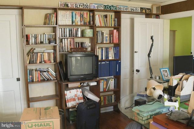 1103 MARKET ST, Sunbury, PA 17801