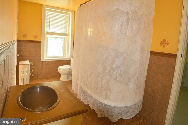 1103 MARKET ST, Sunbury, PA 17801