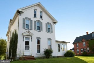 1103 MARKET ST, Sunbury, PA 17801