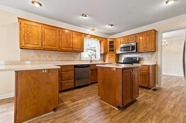 500 Natures Pointe Drive, Somerset, KY 42503