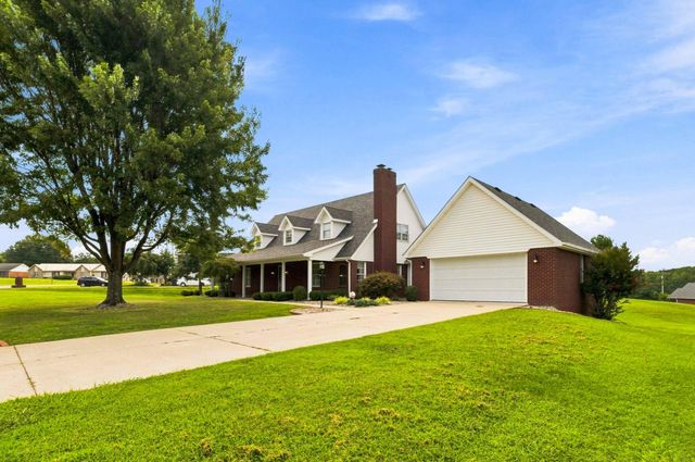 500 Natures Pointe Drive, Somerset, KY 42503