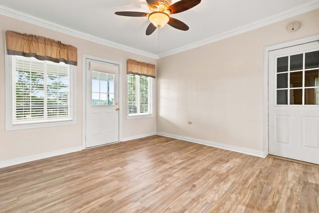 500 Natures Pointe Drive, Somerset, KY 42503