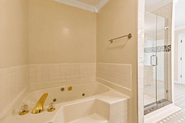 500 Natures Pointe Drive, Somerset, KY 42503