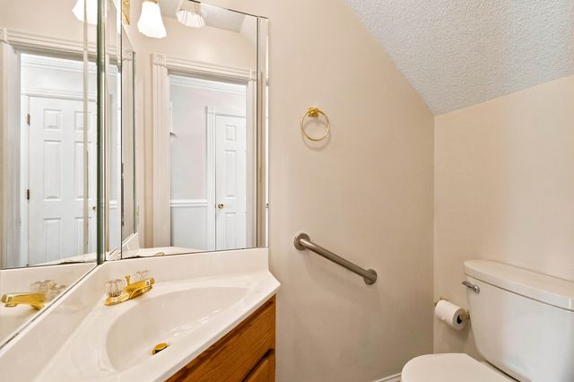 500 Natures Pointe Drive, Somerset, KY 42503