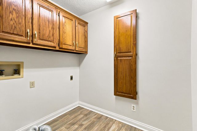 500 Natures Pointe Drive, Somerset, KY 42503