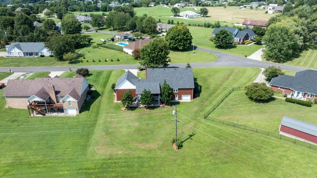 500 Natures Pointe Drive, Somerset, KY 42503