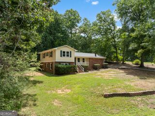10 Thrushwood Road NE, Rome, GA 30161