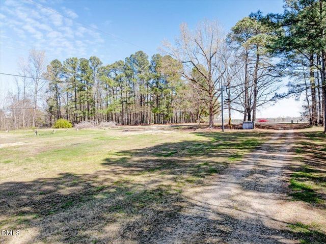 50 Nipper Lane, Louisburg, NC 27549