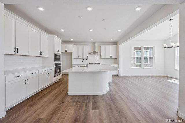 25020 E 42nd Avenue, Aurora, CO 80019