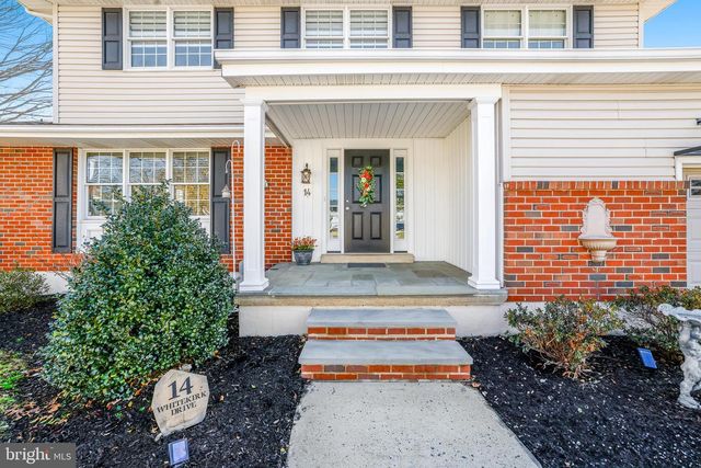 14 WHITEKIRK DR, Wilmington, DE 19808