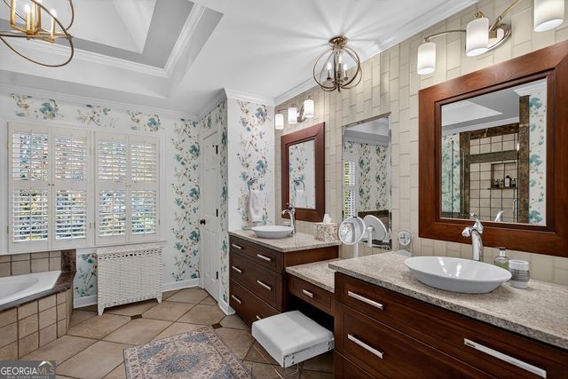 102 Woodchase Drive, Lagrange, GA 30240