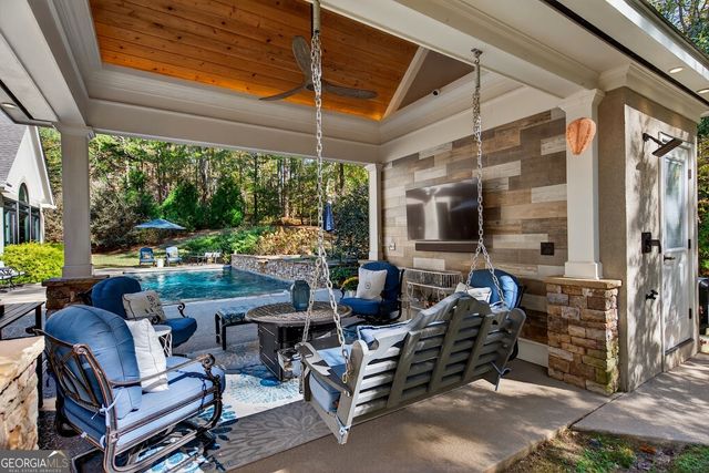 102 Woodchase Drive, Lagrange, GA 30240