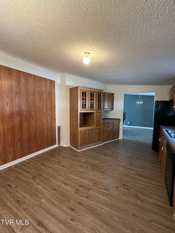 106 Jim Elliott Road, Elizabethton, TN 37643