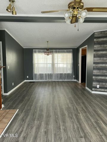 106 Jim Elliott Road, Elizabethton, TN 37643