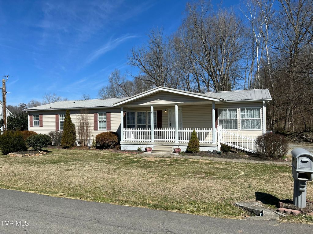 106 Jim Elliott Road, Elizabethton, TN 37643