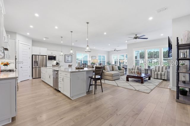 28 Honeycup Rd, Bluffton, SC 29909