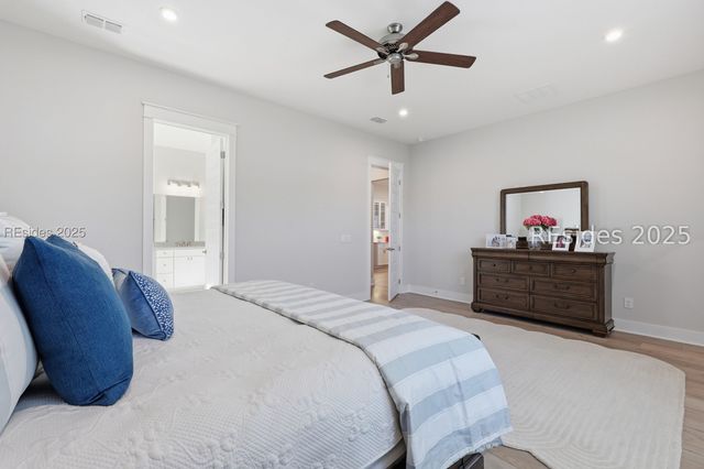 28 Honeycup Rd, Bluffton, SC 29909