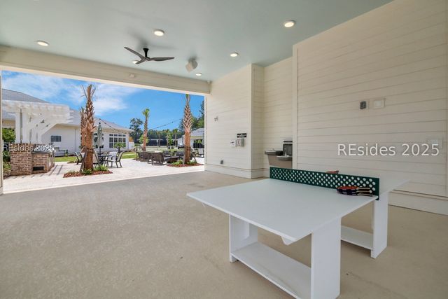 28 Honeycup Rd, Bluffton, SC 29909