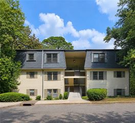 173 Amherst Place NW, Atlanta, GA 30327