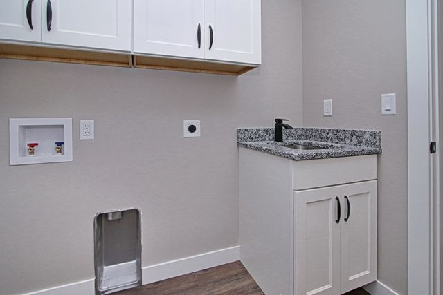 4102 Barbaro Avenue, Iowa City, IA 52240