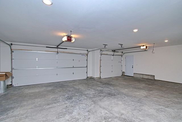 4102 Barbaro Avenue, Iowa City, IA 52240