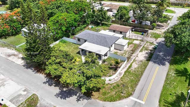 900 Superior St, Opa-locka, FL 33054