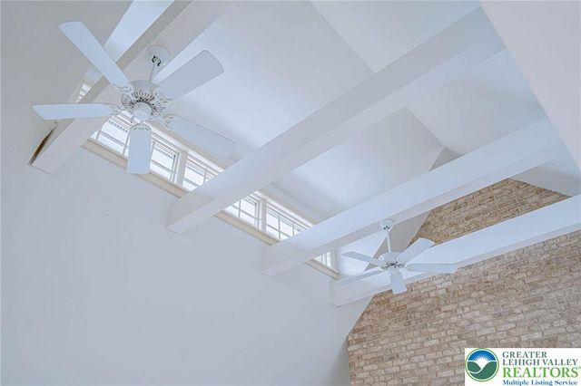 2475 Houghton Lean, Lower Macungie Twp, PA 18062