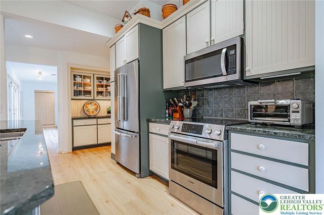 2475 Houghton Lean, Lower Macungie Twp, PA 18062