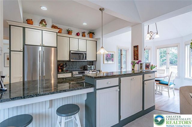 2475 Houghton Lean, Lower Macungie Twp, PA 18062