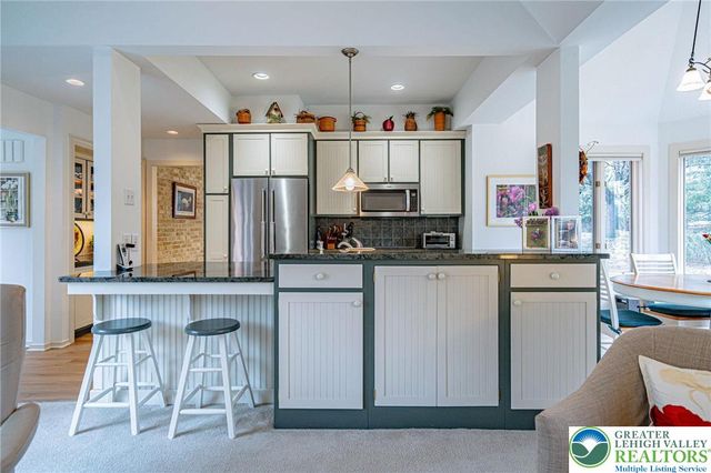 2475 Houghton Lean, Lower Macungie Twp, PA 18062