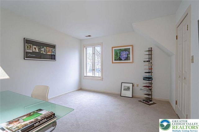 2475 Houghton Lean, Lower Macungie Twp, PA 18062