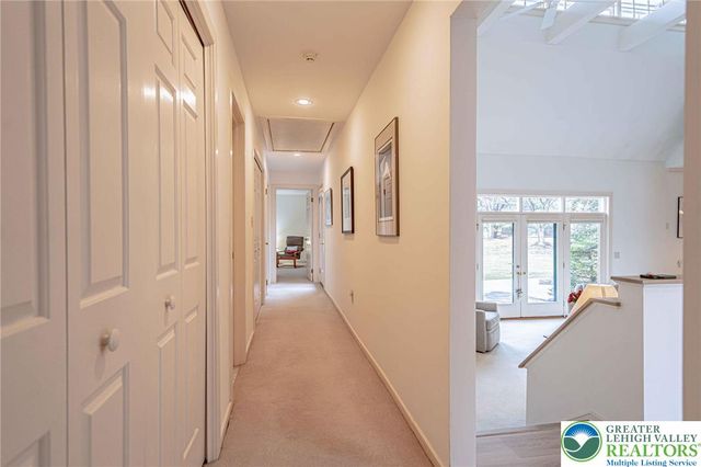 2475 Houghton Lean, Lower Macungie Twp, PA 18062