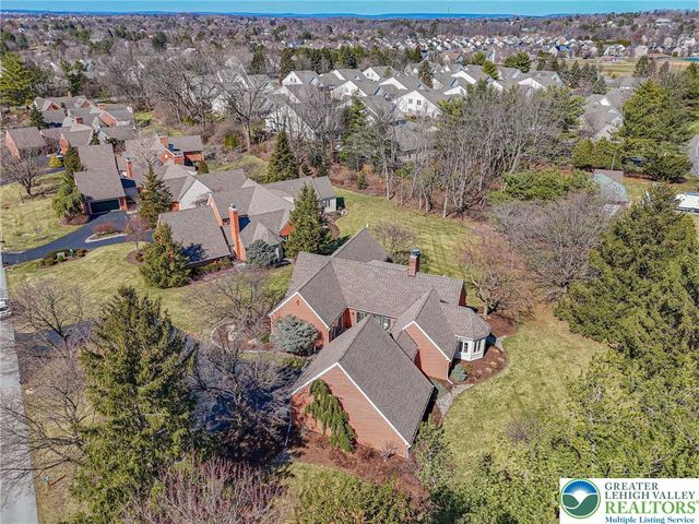 2475 Houghton Lean, Lower Macungie Twp, PA 18062