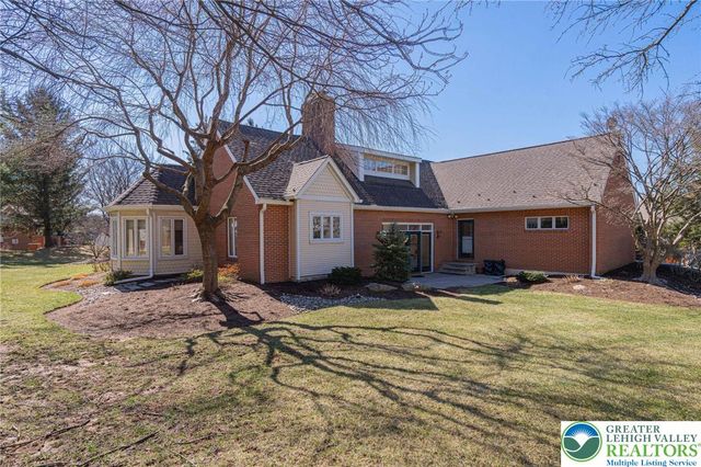 2475 Houghton Lean, Lower Macungie Twp, PA 18062