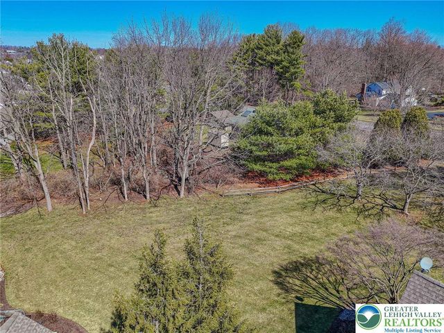 2475 Houghton Lean, Lower Macungie Twp, PA 18062