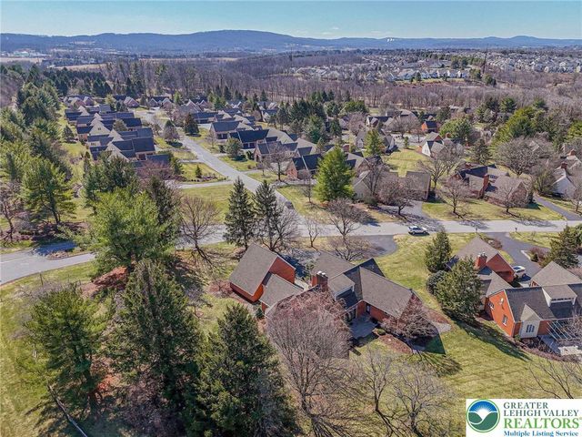 2475 Houghton Lean, Lower Macungie Twp, PA 18062