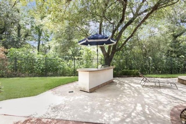 6511 Kodes Clay Court, Spring, TX 77379