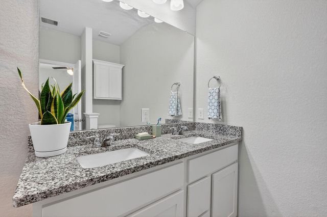 5235 Montague Loop, Bryan, TX 77807