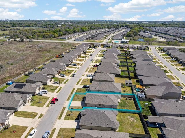 5235 Montague Loop, Bryan, TX 77807