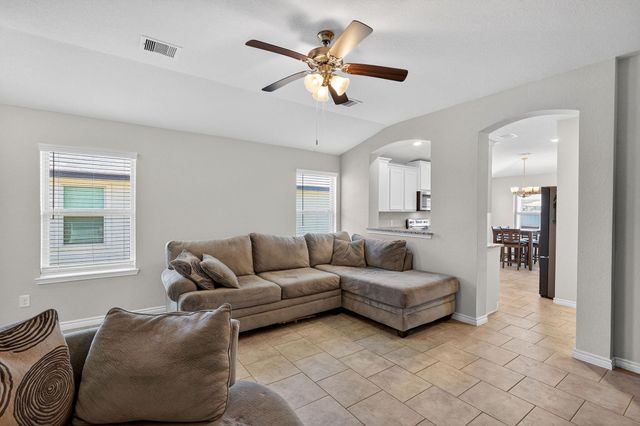 5235 Montague Loop, Bryan, TX 77807