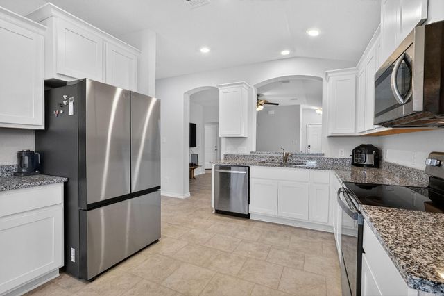 5235 Montague Loop, Bryan, TX 77807